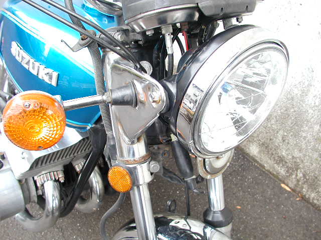 SUZUKI GT380